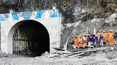 uttarakhand tunnel latest news in hindi